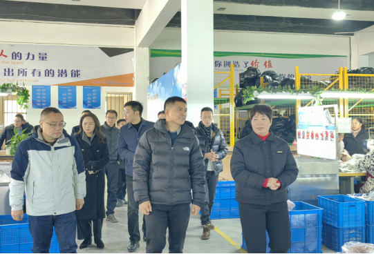 �Ĵ�ʡ����������̨�ص��С���������ũ�񹤷����Ϲ���