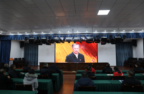 �����Ƚ�ʾ������ǿʹ����������ɽ�ؼ��Ժ��֯ȫ��ɾ����йۿ�������10��