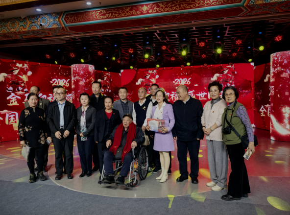 ���Ľ�&ldquo;�Һ������ɫ�Ļ�����