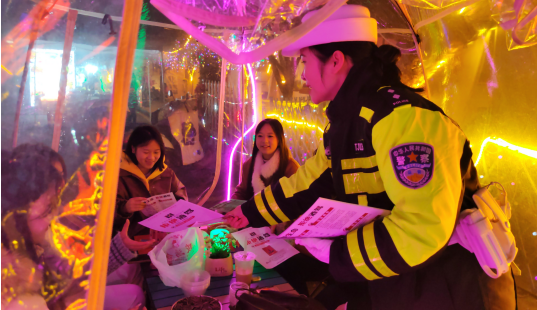 ̨�������߽���Ƴ�����չ��ͨ