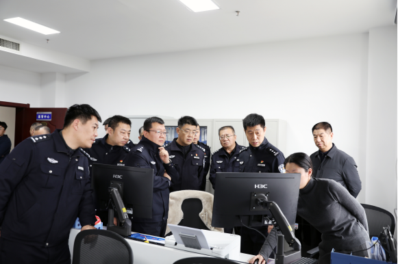 �ٷڶ�����й������ظ���ع�