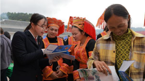 ��ɽ��������Ժ���߽����������� �贺��ڿ�չ��������