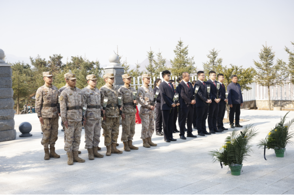 ������������Ժ��չ������ʿ