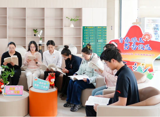 ���ɹŶ�����˹�ж��п�ǰ�죺�ഺ���� ������Զ